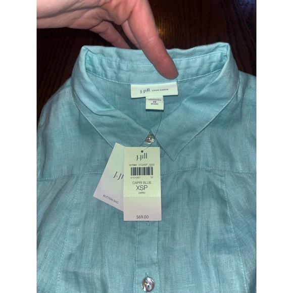 NWT J Jill Love Linen Sleeveless Button Shirt Lt Blue XSP coastal grandmother - Picture 2 of 3